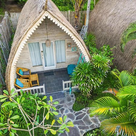 ホテル Gili Matiki ギリ・アイル エクステリア 写真