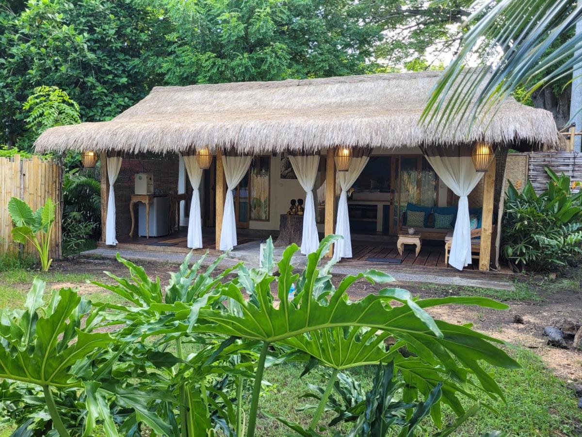 ホテル Gili Matiki ギリ・アイル エクステリア 写真