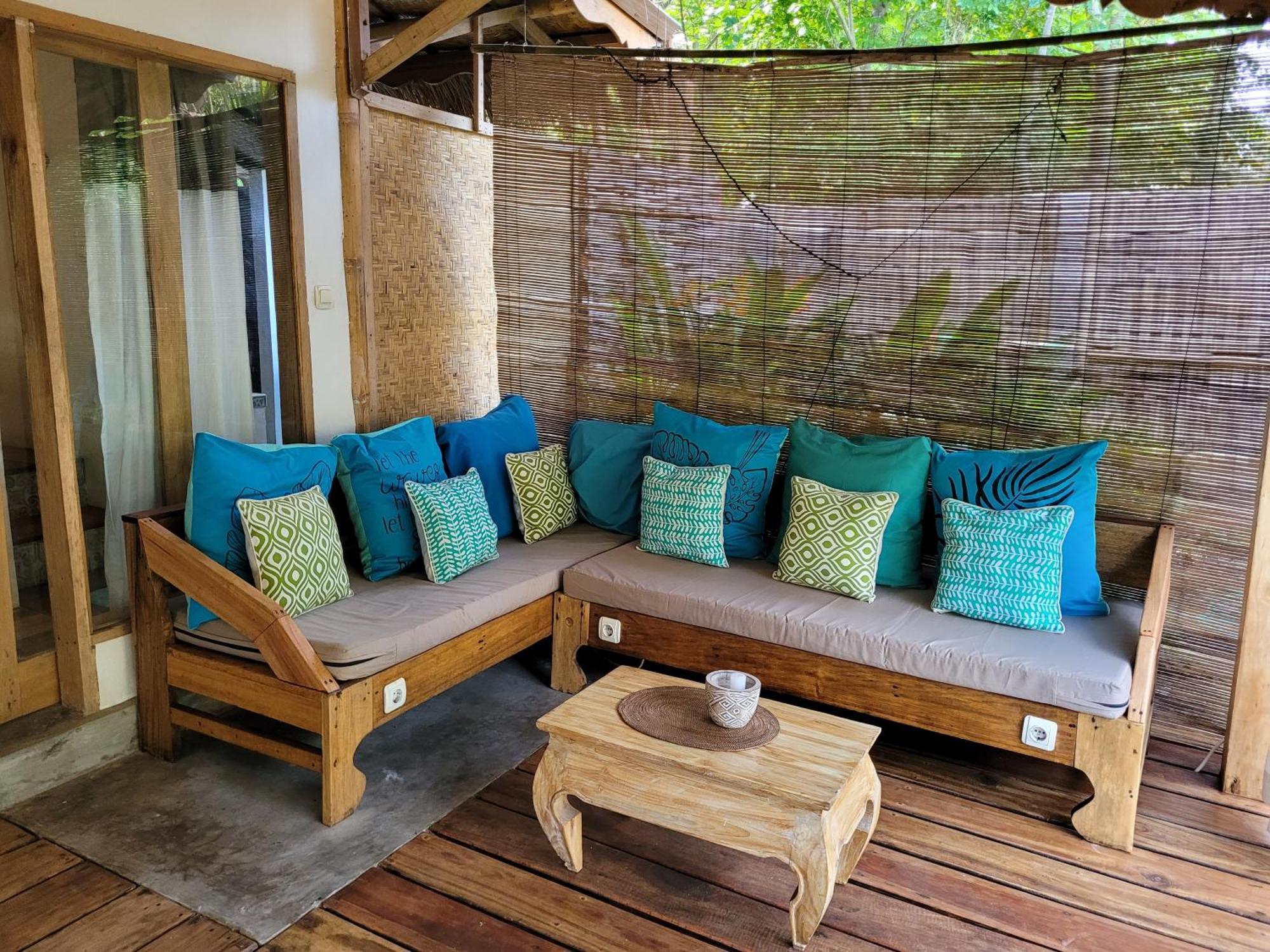 ホテル Gili Matiki ギリ・アイル エクステリア 写真
