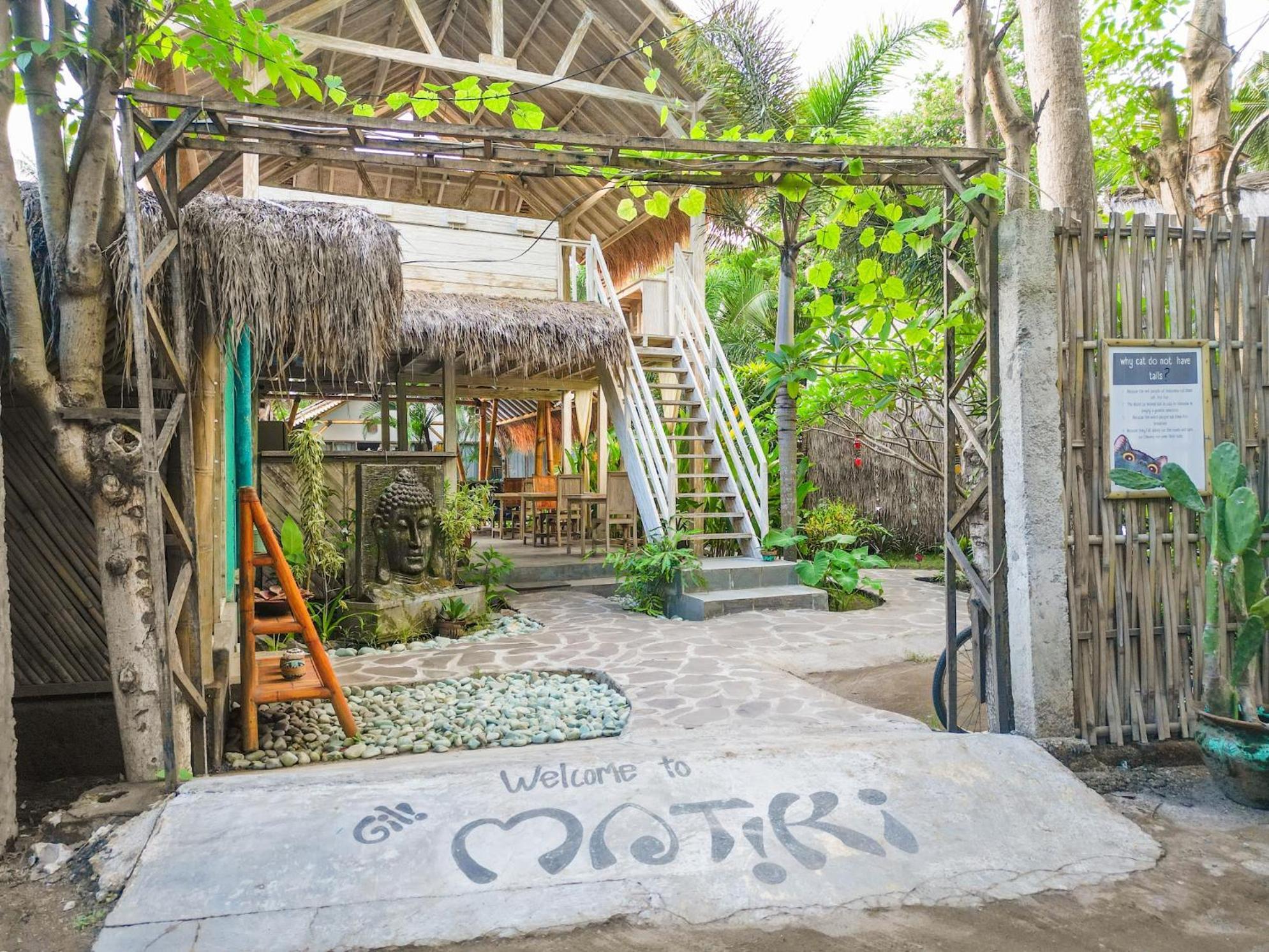ホテル Gili Matiki ギリ・アイル エクステリア 写真